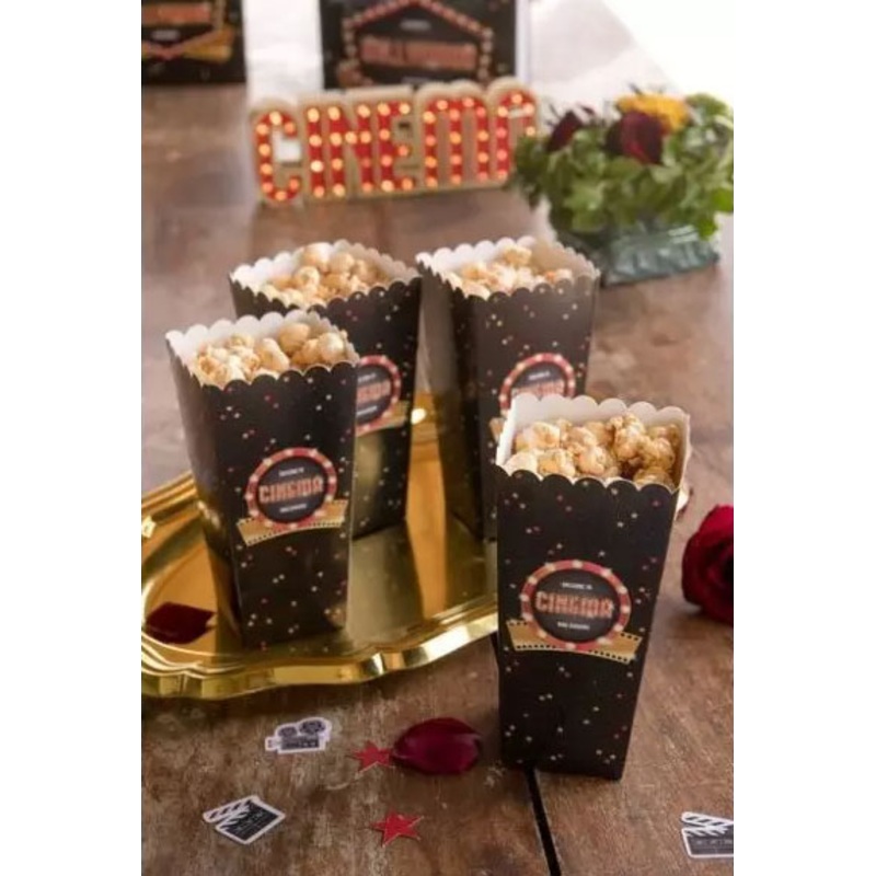 8 Hollywood Snack Boxes 6cm x 17cm