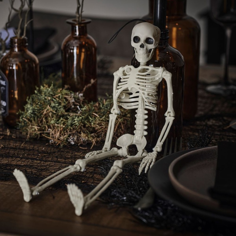 Large skeleton decorative figure