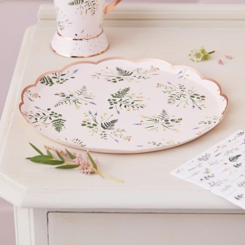 8 Wild Flowers paper plates 21.5cm
