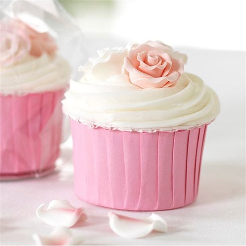 24 pink muffin cases Lovely Sweets