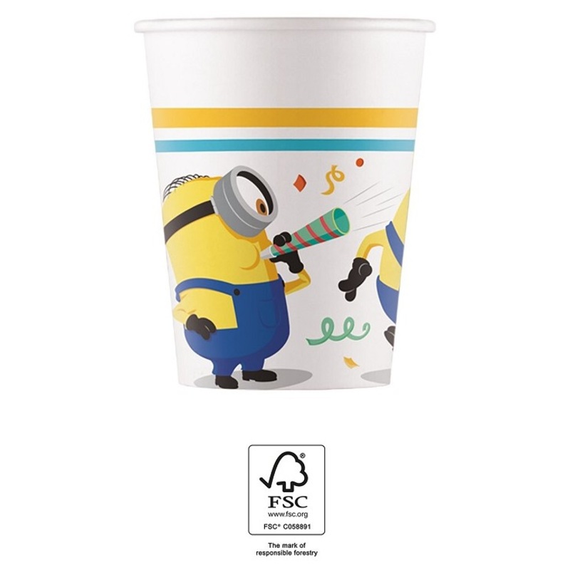8 Funny Minion Parade Plastic Cups 200ml