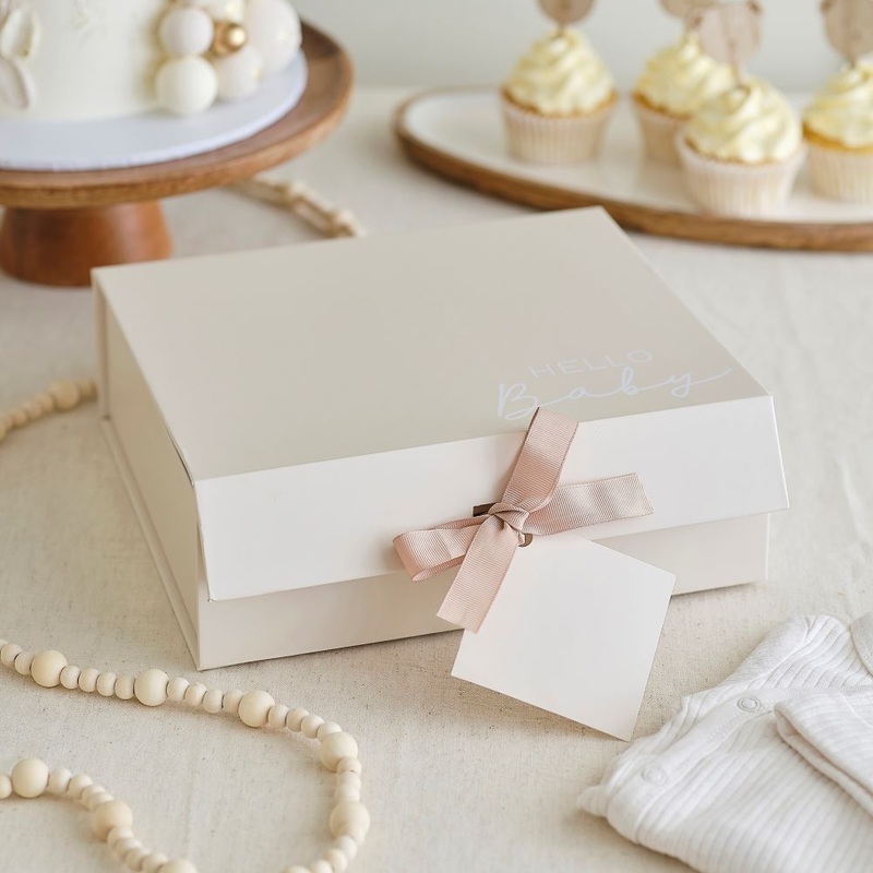 Freddy the Teddy gift box 26 x 24cm