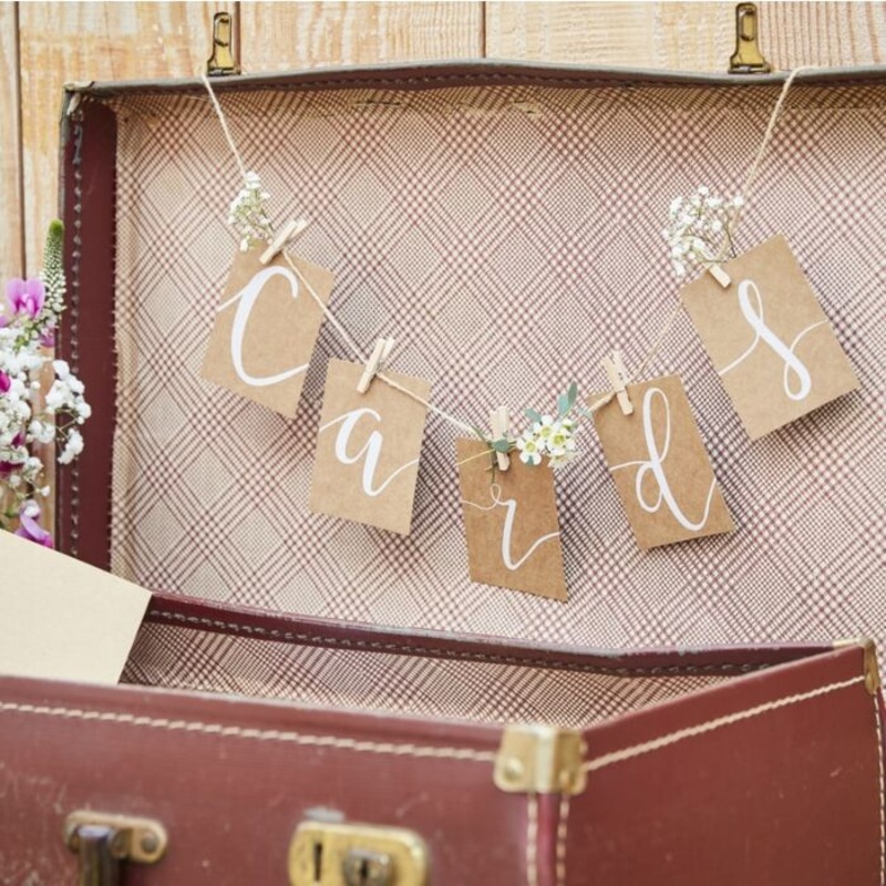DIY Country Love Wedding Cards Garland