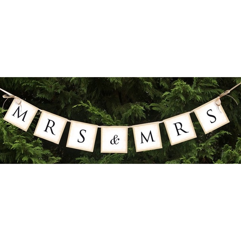 Garland Mrs And Mrs 90cm