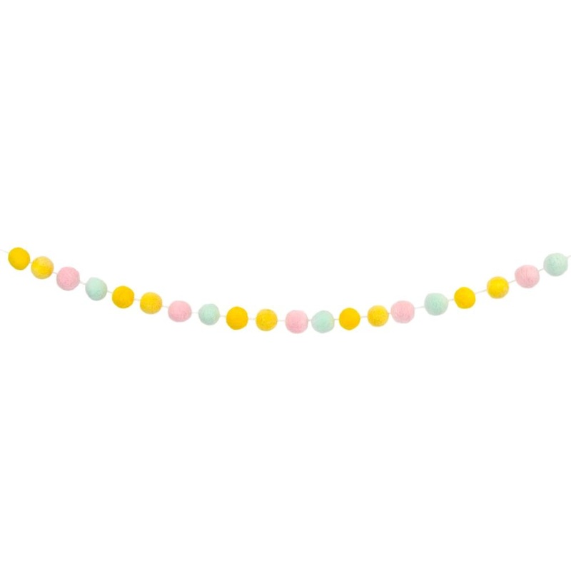 Springlike garland with felt balls 2m