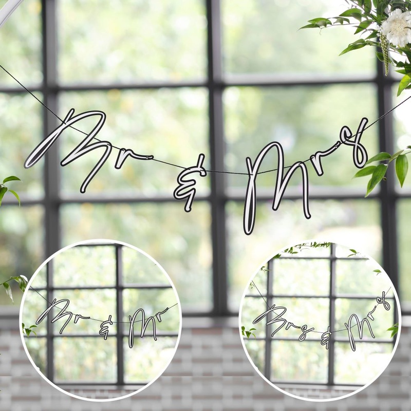 Wedding black and white garland 2m