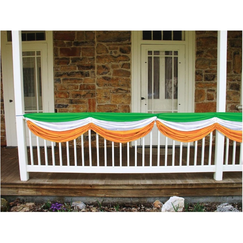 Banner gathered Ireland flag