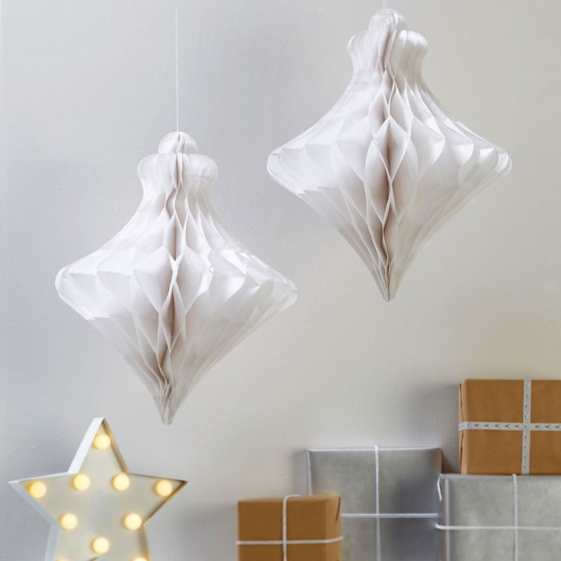 2 white pendulum honeycomb balls 40cm