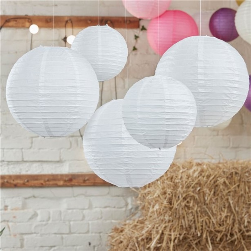 5 white candy lanterns
