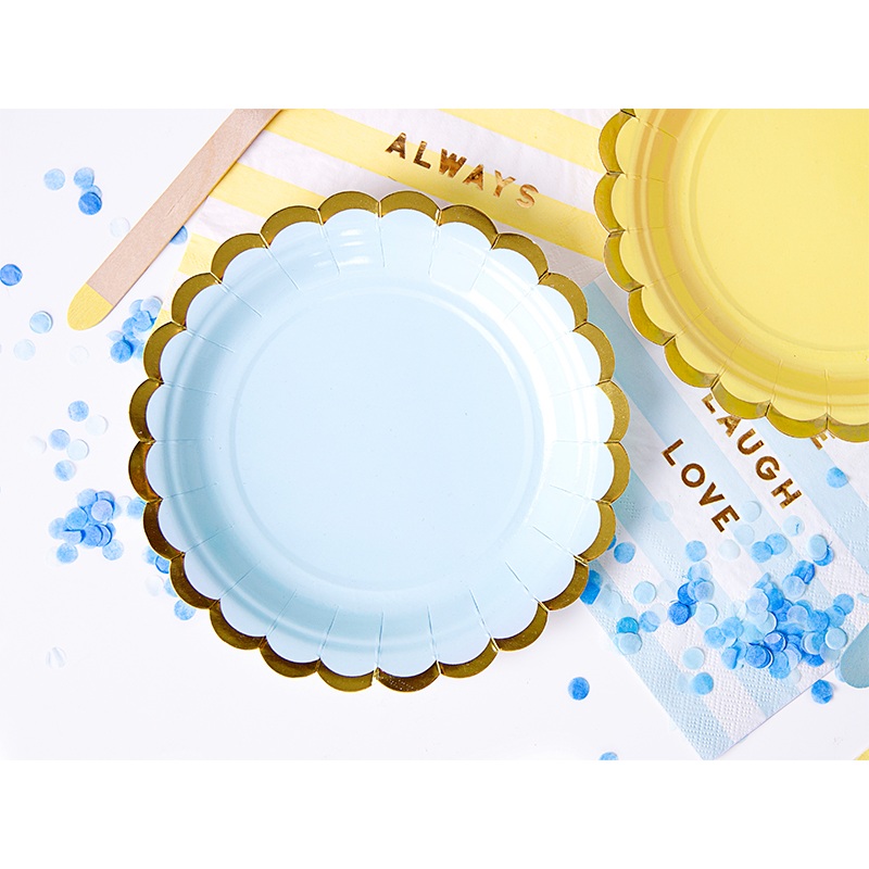 6 Paper Plates Pastel Blue 18cm