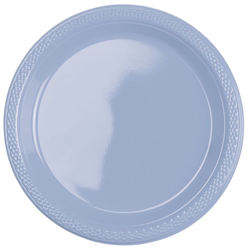 20 plastic plates in pastel blue 17.7cm