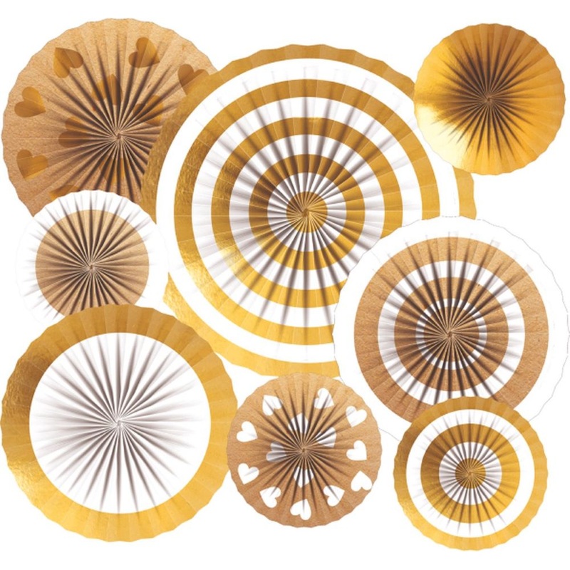 8 paper rosettes golden heart