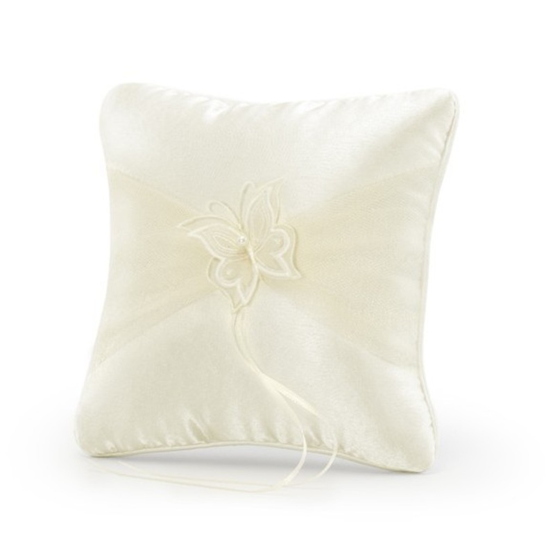Playful ring pillow butterfly cream