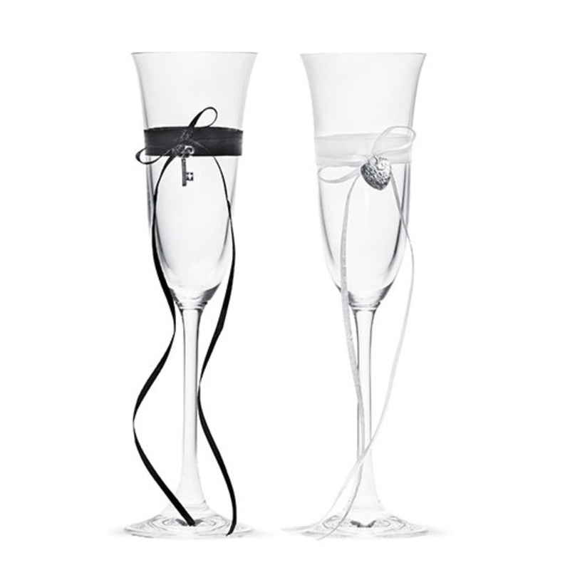 2 champagne glasses wedding couple 16cm