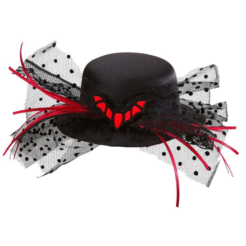 Little ladies hat with bat