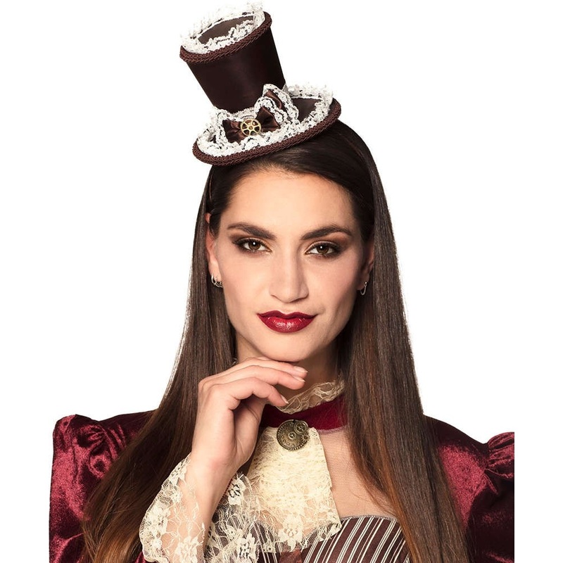 Steampunk mini hat with lace