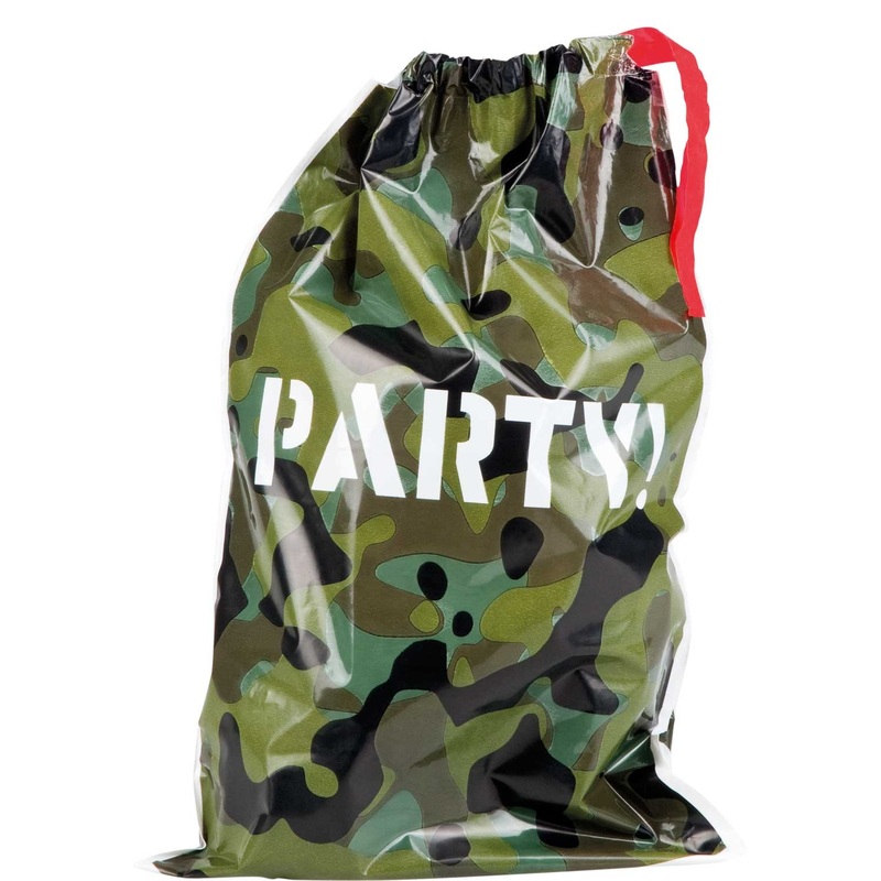 Camo pattern party bag