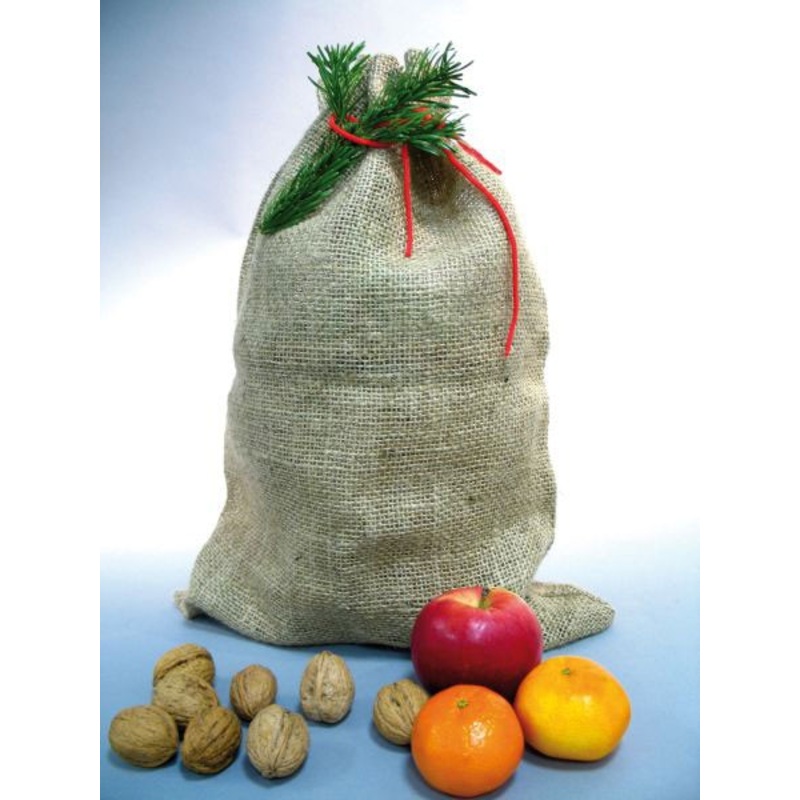 Classic jute sack with arrangement 17 x 24cm
