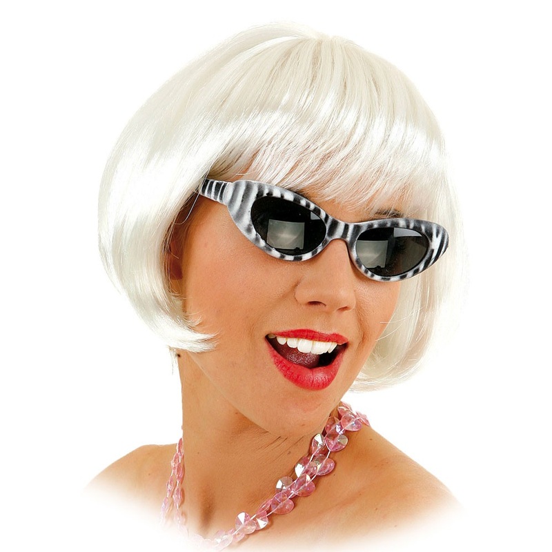 White 50s page head ladies wig