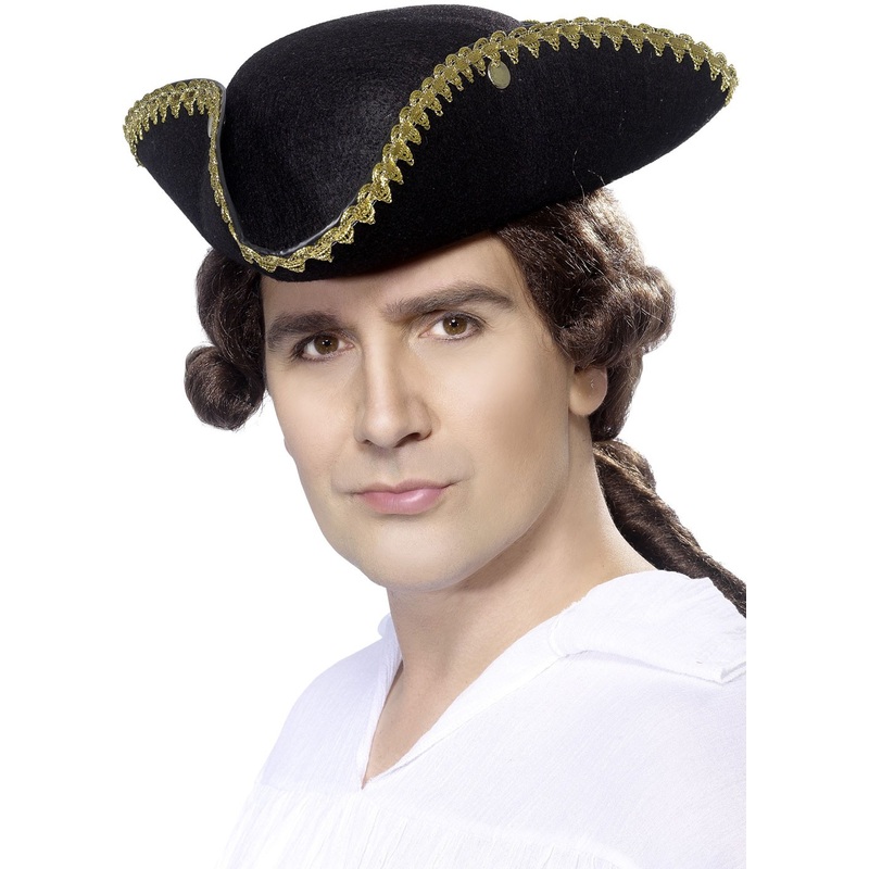 Noble three-cornered pirate hat