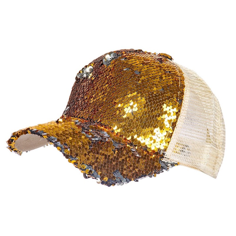 Baseball cap with sequins in gold