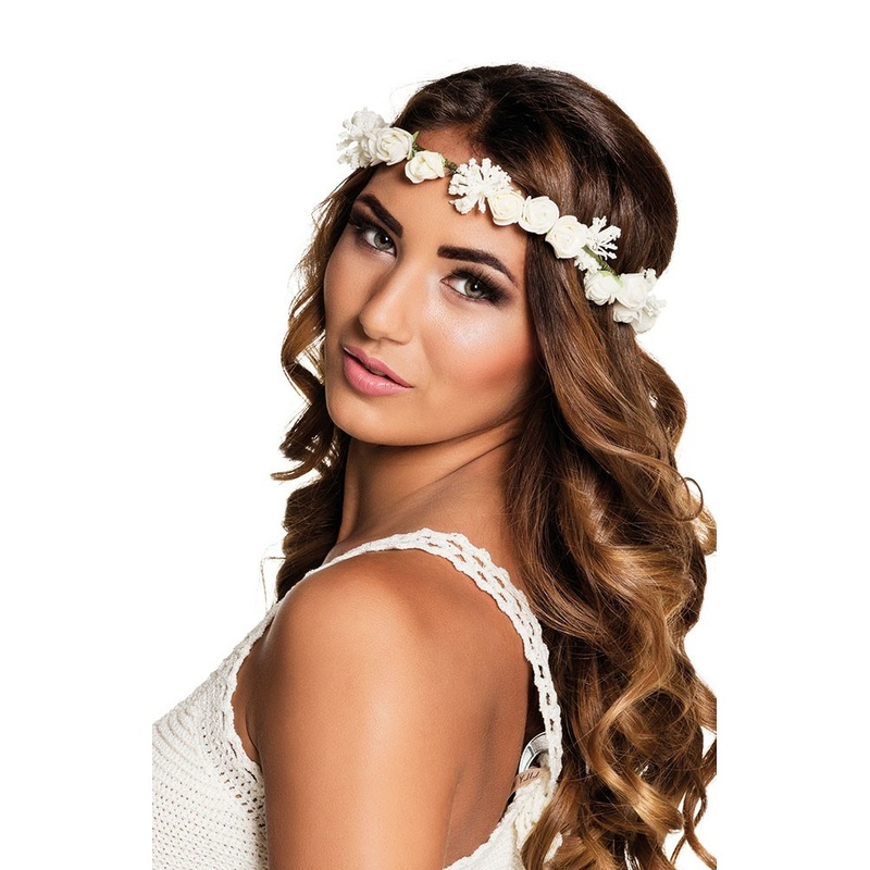 Enchanting floral wreath of hair white