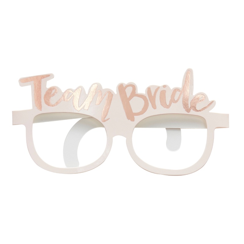 8 Beauty JGA party glasses