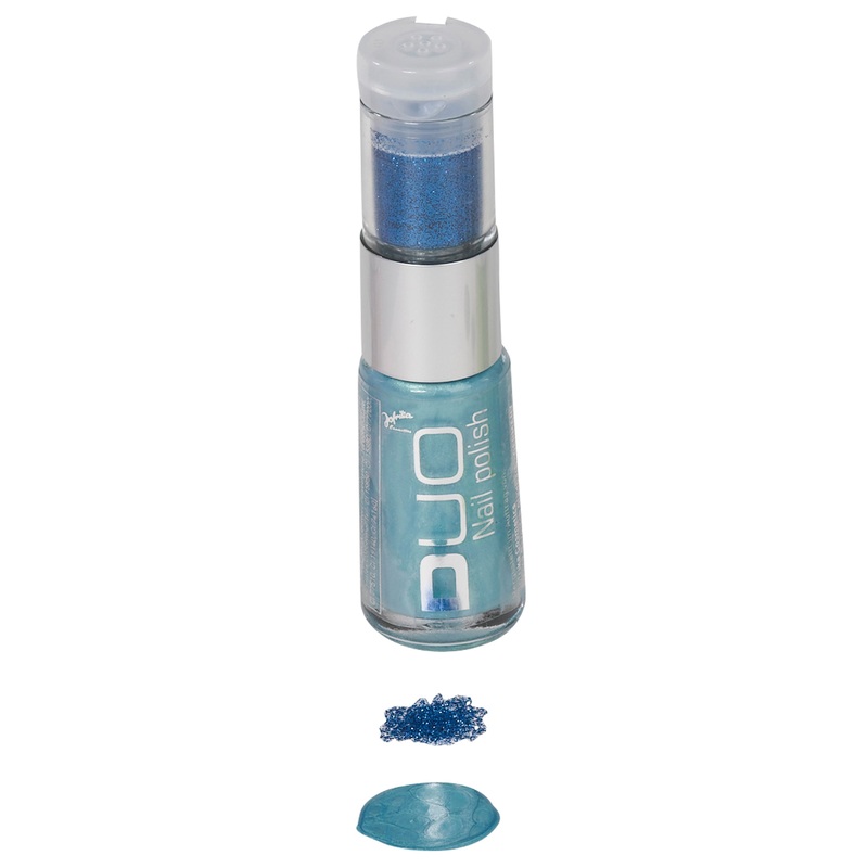 Blue sparkling nail polish with glitter powder