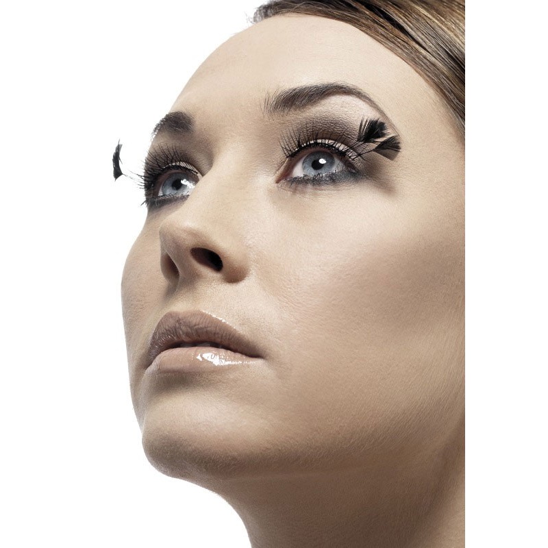 Eyelashes with feathers in black