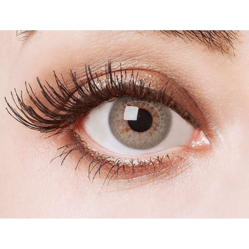 Gray glitter contact lenses