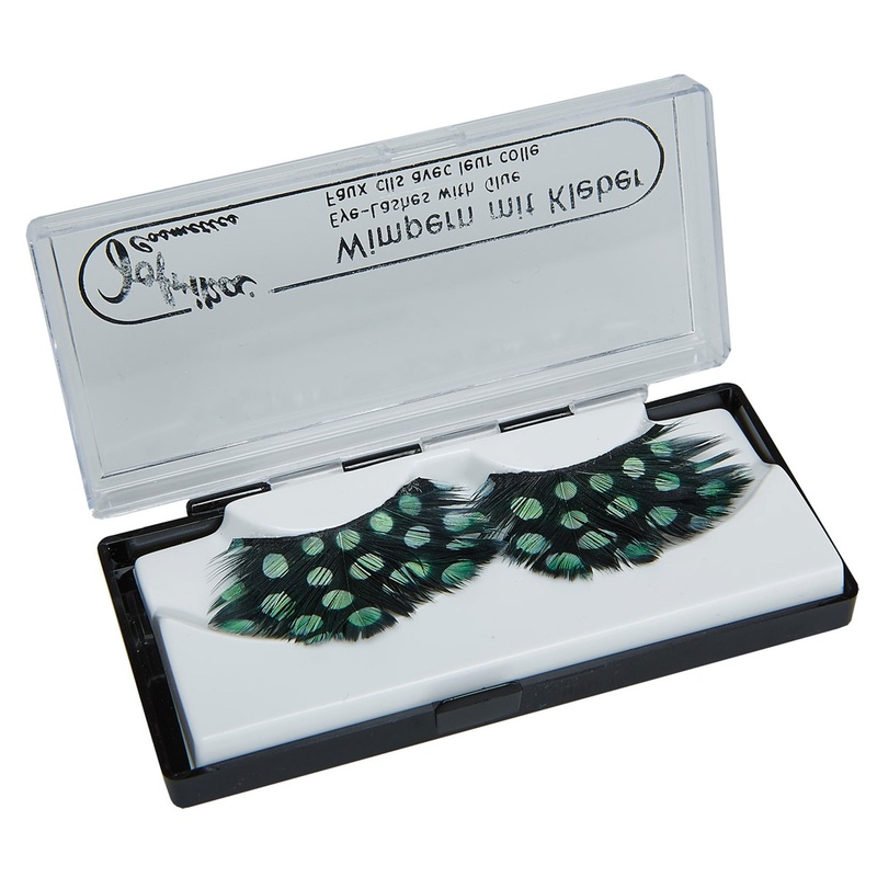 Green-black premium feather eyelashes