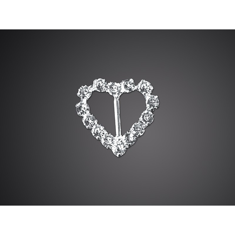 2 decorative heart buckles