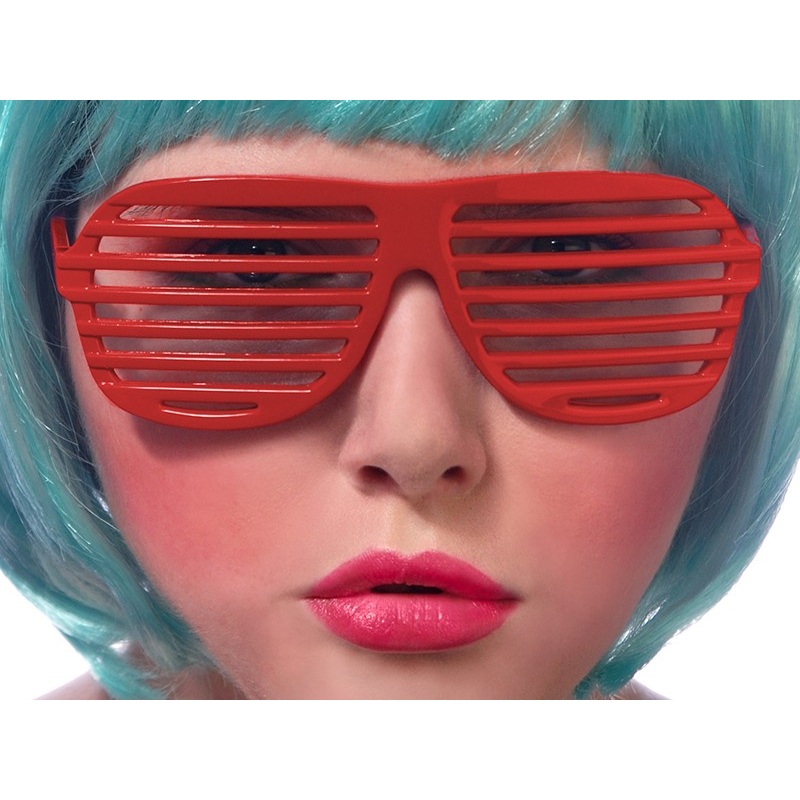 Red striped lattice glasses