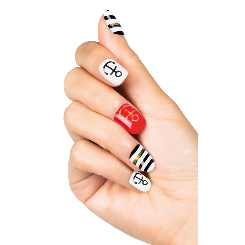 24 Navy fingernails