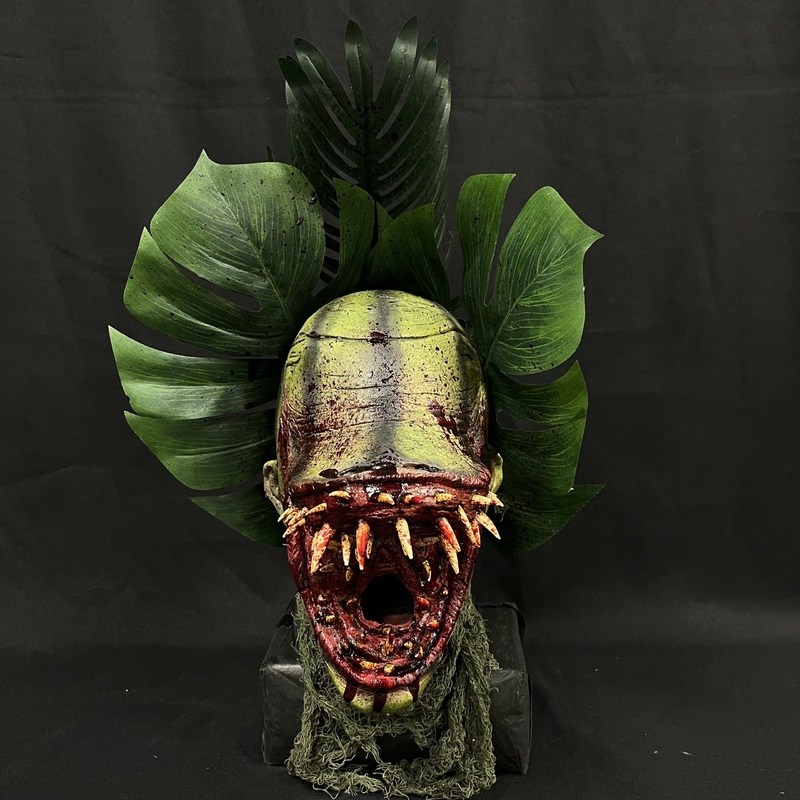 Flytrap Mask