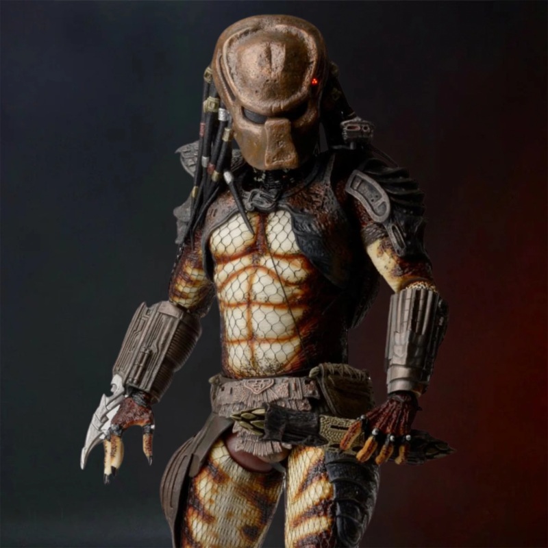 NECA Predator 2 - City Hunter Predator with LED Lights 1/4 Scale Action Figure