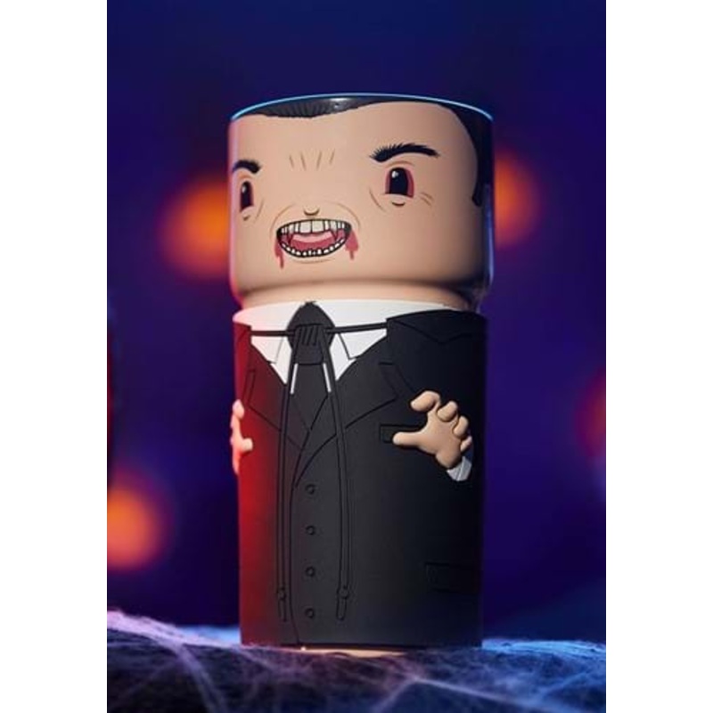 Vampire Dracula with 3D Hands Coscup Standard