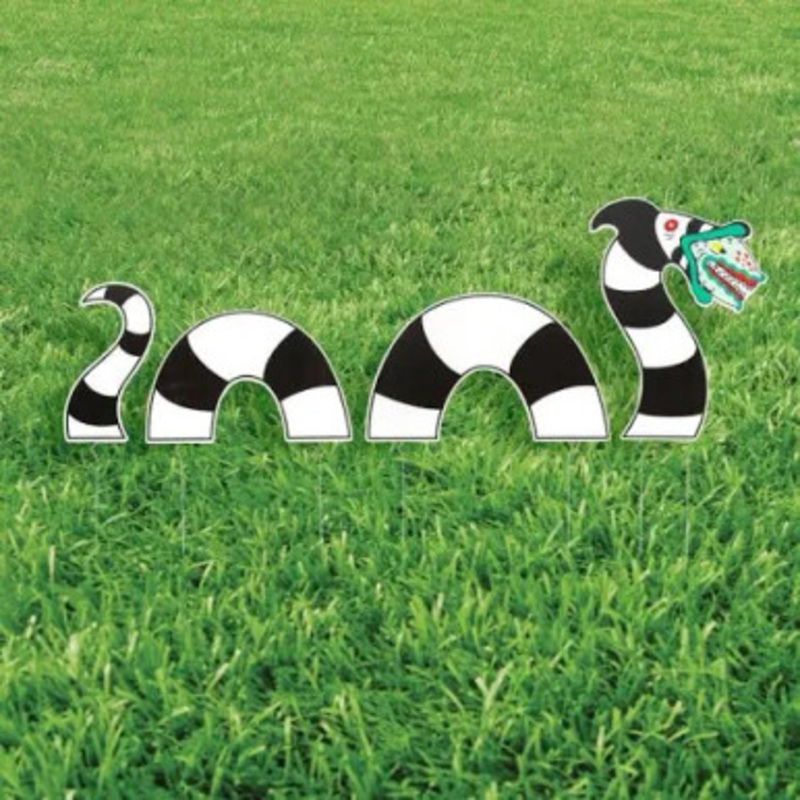 Beetle Juice Sandworm Decoration
