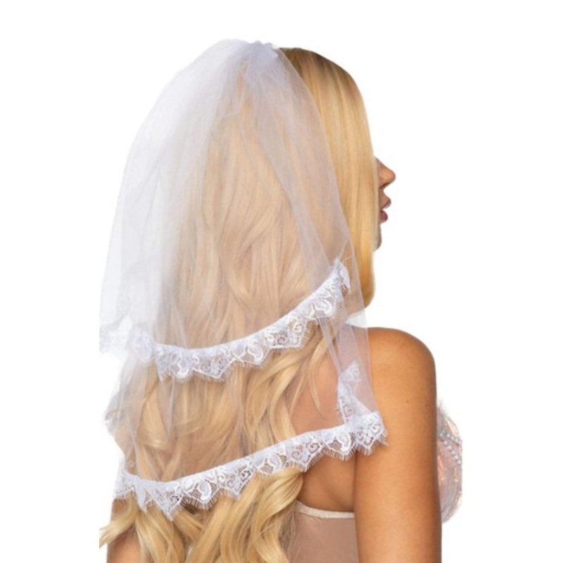 Lace Trimmed Bridal Veil