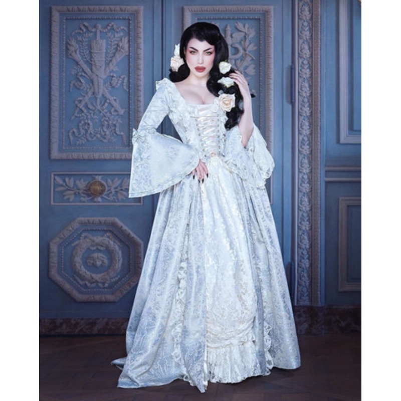 Renaissance dress baby blue king brocade Purple Size 28