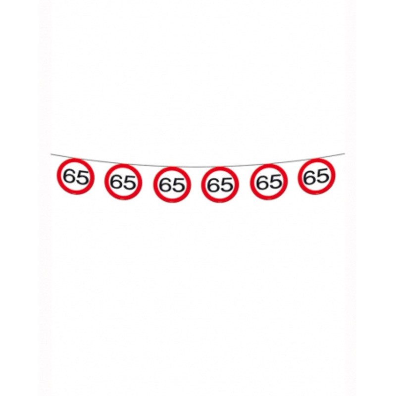 Wimpelkette traffic sign 65