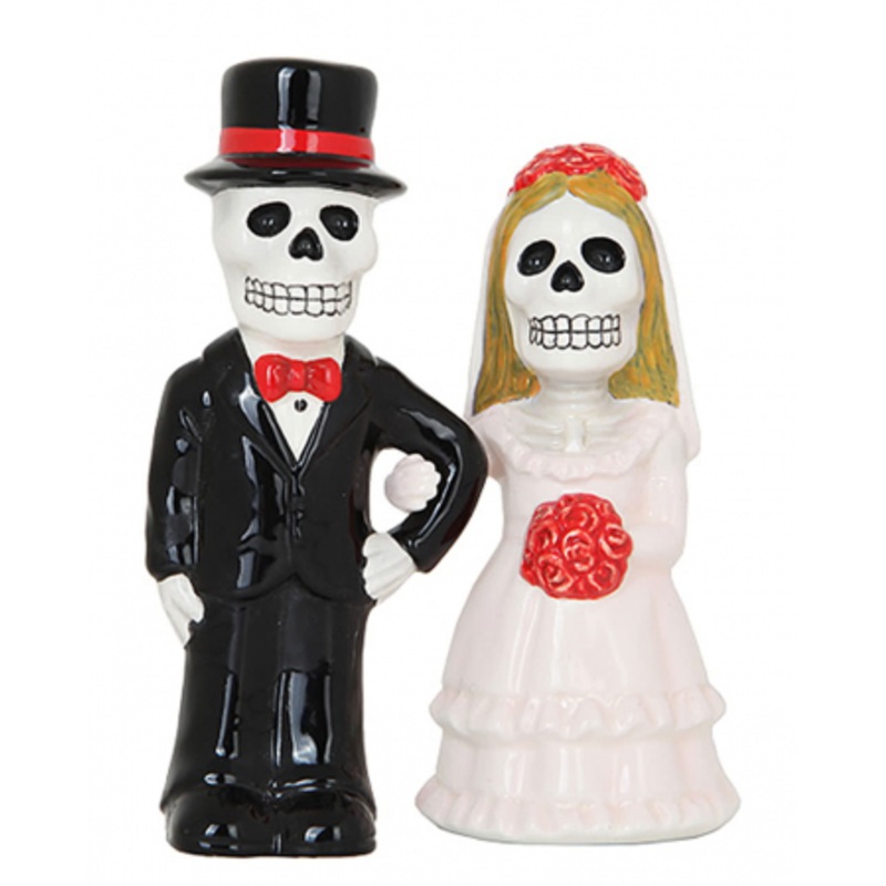 Salt & Pepper Shaker Love Never Dies