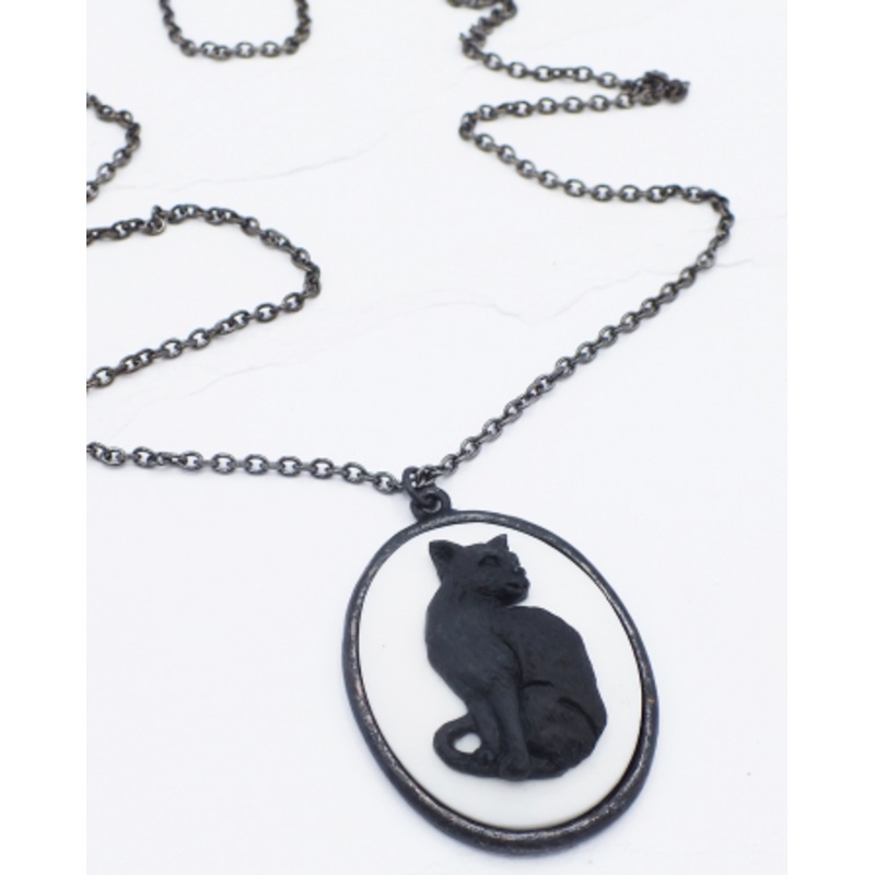 Gothic Craft Chain Cat